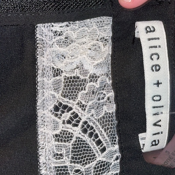 Alice & Olivia off the shoulders dress - Picture 4 of 5